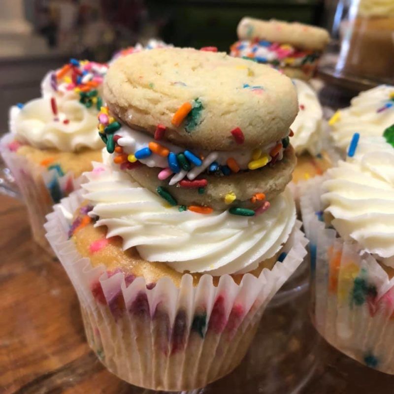 Cupcakes Let's Eat Cake Urbana, Ohio